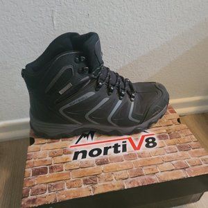 Mountain boots